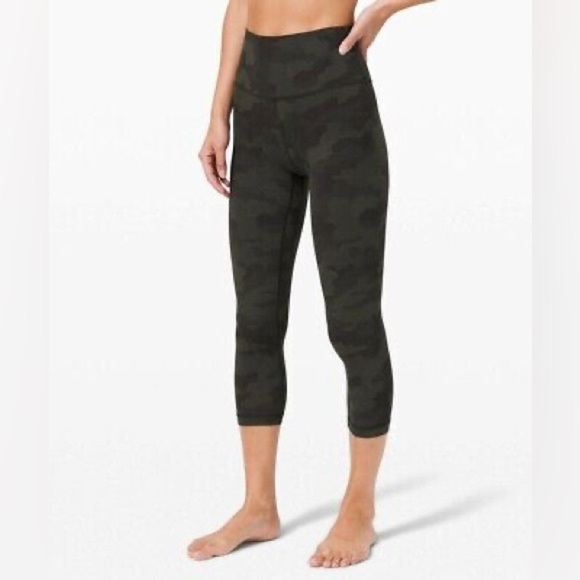 Lululemon Align High-Rise Crop 21” - Picture 2 of 3